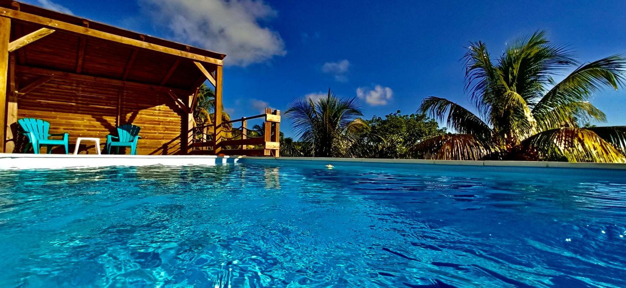 Villa Cosaroe 6-14 Pers Piscine Et Superbe Vue Mer Panoramique Rivière-Salée Kültér fotó
